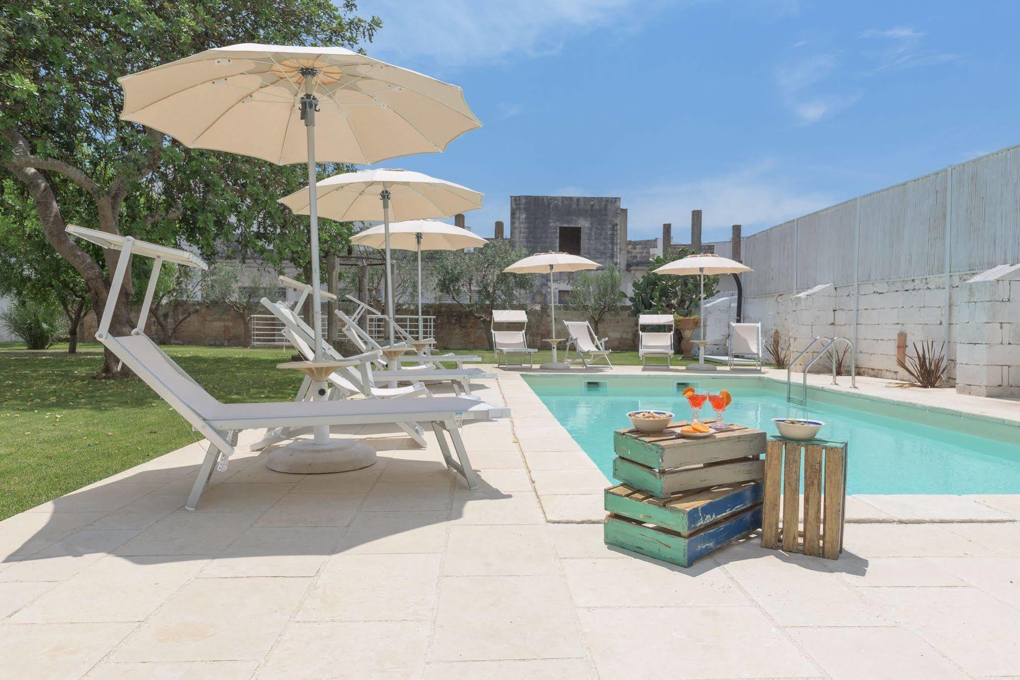 Li Pappi Antico Casale Bed & Breakfast Galatina Exterior photo